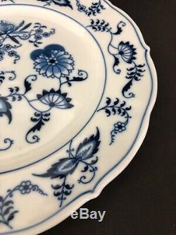 10 Blue Danube Japan Dinner Plates Vintage Blue Onion Scalloped Edge Set 10 1/4