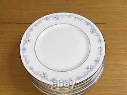 12 Royal Doulton H4997 Angelique 10 1/2 Dinner Plates