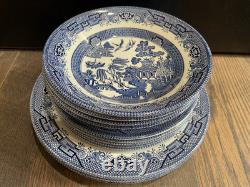 13 Blue Willow CHURCHILL England DINNER PLATES 8 Soup Salad Bowls VINTAGE