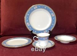 17-piece Set of Noritake Grand Terrace 9757 Japan, 3 5-pc Place Settings & More