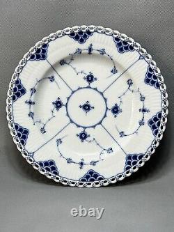 1870-90 Royal Copenhagen Porcelain Dinner Plate Blue Fluted Full lace 9'