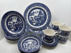 20 Pcs, Set for 4, Churchill Blue Willow Dinnerware Staffordshire England Mint