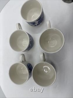 20 Pcs, Set for 4, Churchill Blue Willow Dinnerware Staffordshire England Mint