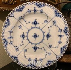 2 Royal Copenhagen Blue Fluted Full Lace 9 7/8 Dinner Plates #1084 1st Quality