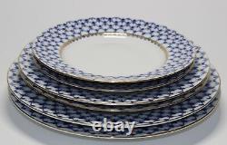 6 Lomonosov Imperial Russia Blue Net Plates (2) 10.75 / (2) 9.5 / (2) 8