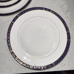 6 Pc Royal Worcester China England Mountbatten Cobalt Blue & Gold Dinner Setting
