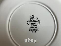 8 Churchill England dinner plates, Blue Willow pattern