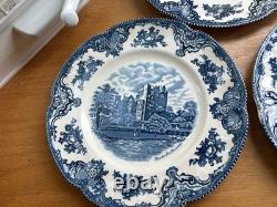 8 JOHNSON BROTHERS Old Britain Castles Blue Dinner Plates 10 Excellent