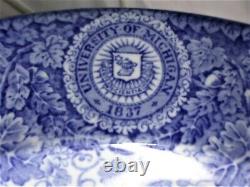 8 WEDGWOOD Blue Transfer UNIVERSITY OF MICHIGAN 10-1/4 Dinner Plates