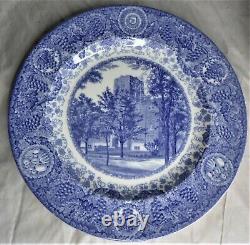 8 WEDGWOOD Blue Transfer UNIVERSITY OF MICHIGAN 10-1/4 Dinner Plates