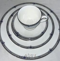 8 Wedgwood Blue Amherst 5 Piece Set Platinum TRim Wedding England China BONUS