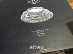 8 pc Eaton Fine Dine English Willow Blue White Pasta Bowl 9 +dinner plate 10.5