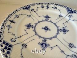 ANTIQUE Pre-1923 Royal Copenhagen Blue Fluted Half Lace Dinner Plate 9.75