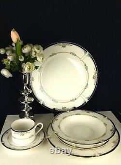 Apropos Diana 30 Pcs Dinnerware Set Blue Band, Pink/Blue Flowers, Gold Trim