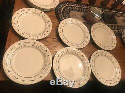 BEAUTIFUL Longaberger Traditional Blue SET of 6 10 Dinner Plate USA Near Mint