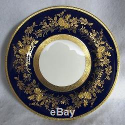 Beautiful Minton Cobalt Blue & Gold 10 3/4 Dinner Plate With Heavy Gold Flowers