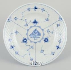 Bing & Grondahl. Five Blue Fluted dinner plates in hotel/restaurant porcelain