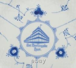 Bing & Grondahl. Five Blue Fluted dinner plates in hotel/restaurant porcelain