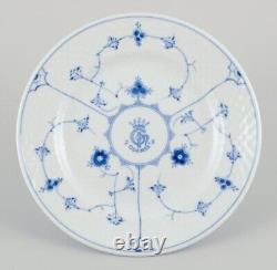 Bing & Grondahl. Five Blue Fluted dinner plates in hotel/restaurant porcelain