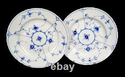 Bing & Grondahl Porcelain Blue Traditional 2 Lace 9.75 Dinner Plates 1970