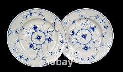 Bing & Grondahl Porcelain Blue Traditional 2 Lace 9.75 Dinner Plates 1970