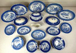 C 1860 Copeland 34-Pc Child's'Mandarin' Blue Willow Dinner Set Staffordshire