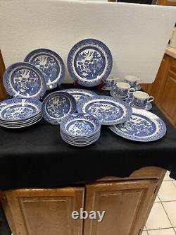 Churchill Blue Willow Lot-27PCS 4-10 Dinner Plates, 6-8 & 8-6 Bowls, & More EC