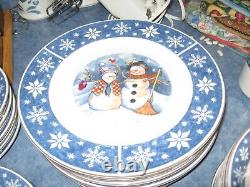 Crofton SNOWMAN HOLIDAY DISHES China LOT 38 PIECE CHRISTMAS DINNERWARE SNOWFLAKE