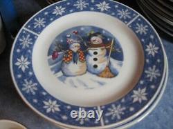 Crofton SNOWMAN HOLIDAY DISHES China LOT 38 PIECE CHRISTMAS DINNERWARE SNOWFLAKE