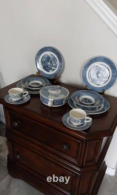 Currier & Ives Blue Royal The Old Grits MILL -14 Pieces