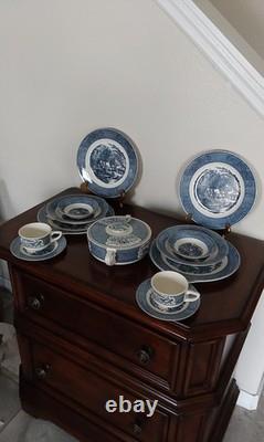 Currier & Ives Blue Royal The Old Grits MILL -14 Pieces