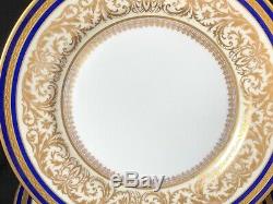 Elegant Set Of 8 HW(Heinrich Winterling) 10&3/4 Dinner Plates 22K Gold Blue