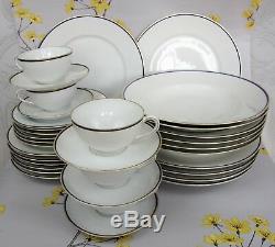 Elegant vintage MS &Staubler Dinner Service for 6. Blue & gilt band edge plates