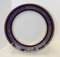 Eleven Keeling & Co Losol Ware Cobalt Blue & Gold Dinner Plates