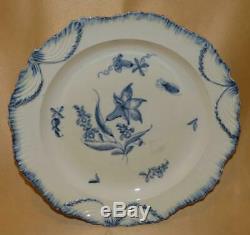 English Creamware Shell Edge Blue Flowers & Insect Dinner Plate 1780-1800