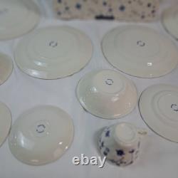Finlandia England 20pc Dinner Set With Blue Floral Design In original Box
