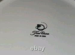 GORGEOUS! Fine China Dinnerware Sapphire by SILVERIE Rimmed In Platinum 20 Pc