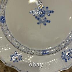 Herend Chinese Bouquet Blue garden Dinner Plate Never Used, Hung In Kitchen