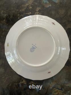 Herend Rothschild Bird Blue Border Dinner Plate Mint Condition 9.5