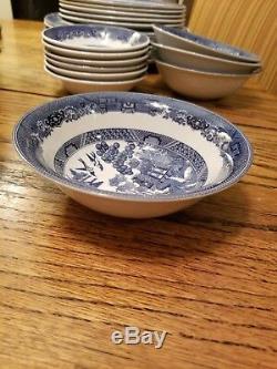 JOHNSON BROTHERS BLUE WILLOW 6 dinner 6 Salad plates 4 cereal bowls 6 fruit bowl