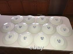 Johnson Brothers Coaching Scenes Blue Set of 13 10 Dinner Plates EUC