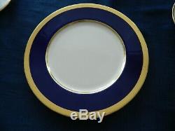 Lenox Fine China Lowell Colbalt Blue Gold Encrusted 10 1/2 Dinner Plate 9-2