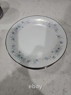 Lot Of 6 Noritake Inverness Pattern # 6716, 10.5 Inch Floral Dinner Plate