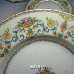 Minton China England Talbot B1124 Blue Scrolls 12 Dinner Luncheon Plates