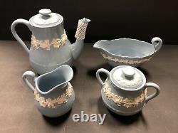 NEW, 68 Pieces Set, WEDGWOOD & BARLASTON OF ETRURIA Made In England Queens Ware
