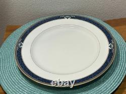 New Set of 5 Pieces Wedgwood Embassy Collection Chadwick c. 1995