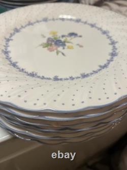 Nikko Blue Peony Dinner Plate Scalloped Edge 10 1/2