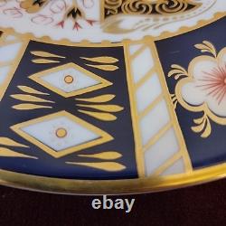 Old Imari 2451 Royal Crown Derby Red Blue Gold English Bone China Dinner Plate