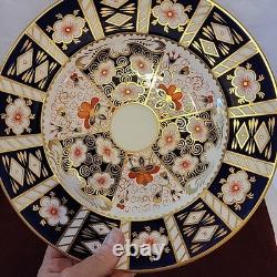 Old Imari 2451 Royal Crown Derby Red Blue Gold English Bone China Dinner Plate