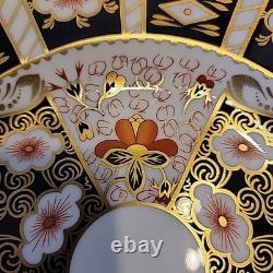 Old Imari 2451 Royal Crown Derby Red Blue Gold English Bone China Dinner Plate